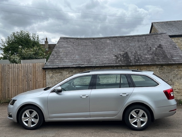 Used Skoda Octavia 2020 for sale - 76618359: Photo 5