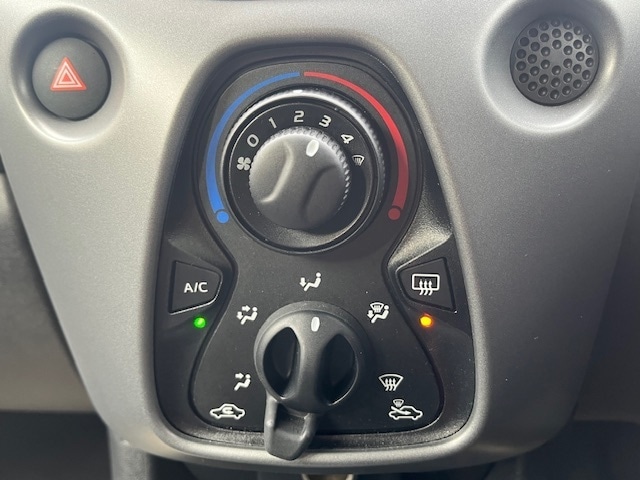 Used Toyota AYGO 2020 for sale - 76618308: Photo 23