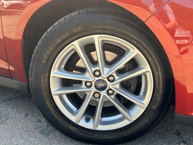 Used Ford C-Max 2015 for sale - 76618370: Photo 11