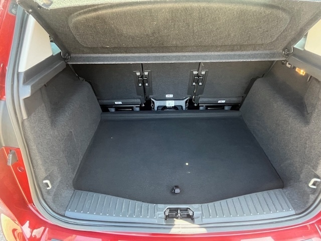 Used Ford C-Max 2015 for sale - 76618370: Photo 28