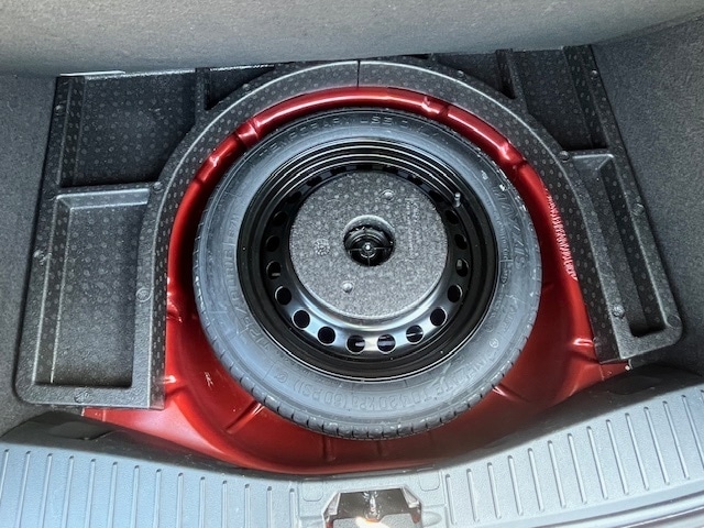 Used Ford C-Max 2015 for sale - 76618370: Photo 29