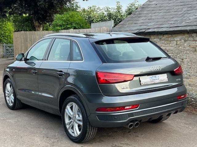 Used Audi Q3 2018 for sale - 76618365: Photo 3