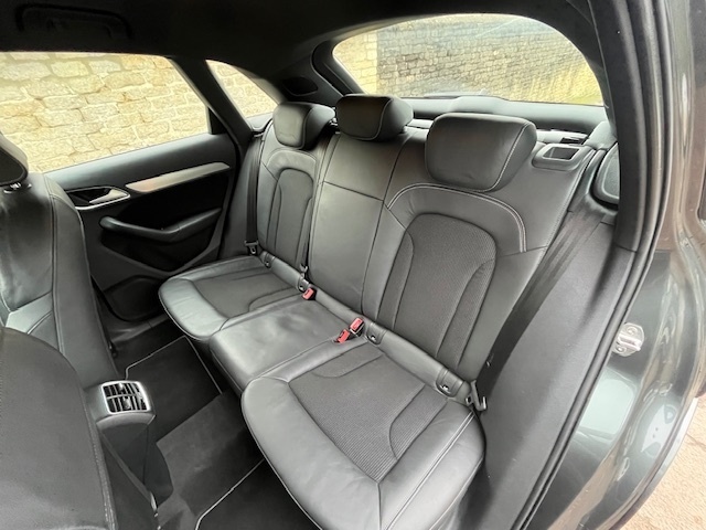 Used Audi Q3 2018 for sale - 76618365: Photo 35