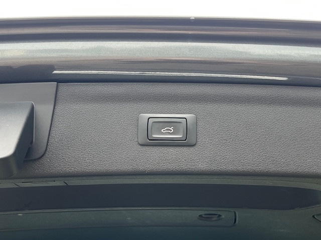 Used Audi Q3 2018 for sale - 76618365: Photo 42