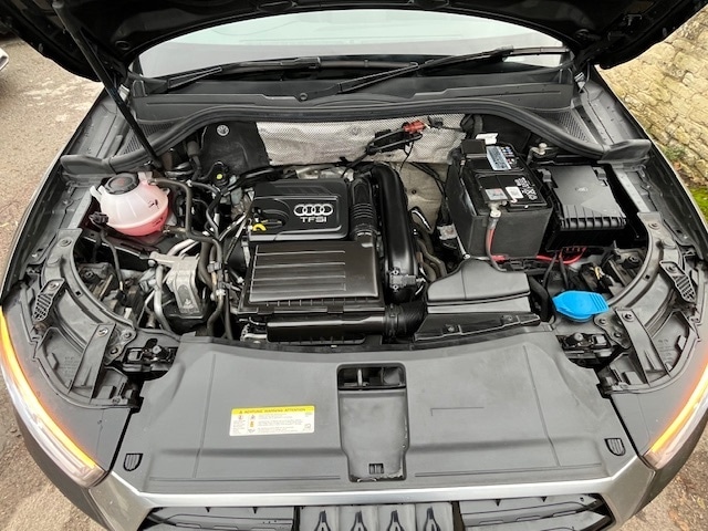 Used Audi Q3 2018 for sale - 76618365: Photo 44