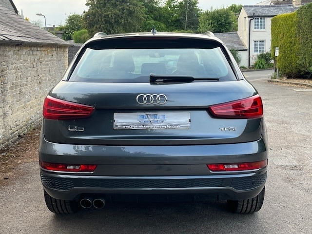 Used Audi Q3 2018 for sale - 76618365: Photo 9