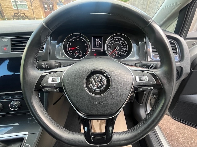 Used Volkswagen Golf 2018 for sale - 76618357: Photo 19