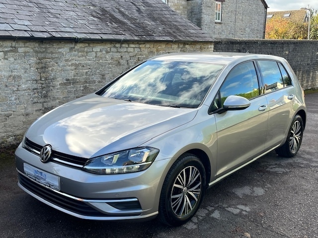 Used Volkswagen Golf 2018 for sale - 76618357: Photo 2