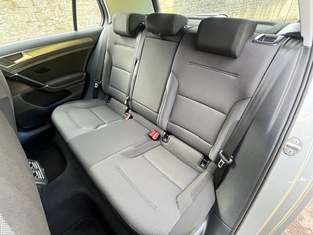 Used Volkswagen Golf 2018 for sale - 76618357: Photo 40