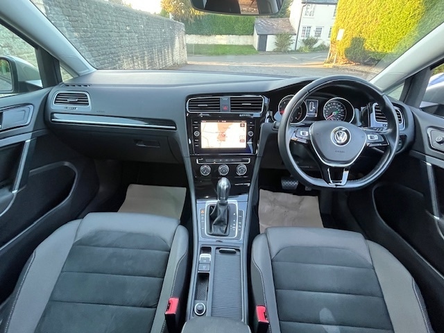 Used Volkswagen Golf 2018 for sale - 76618352: Photo 17