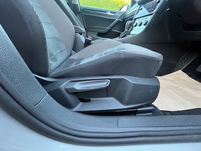 Used Volkswagen Golf 2018 for sale - 76618352: Photo 26