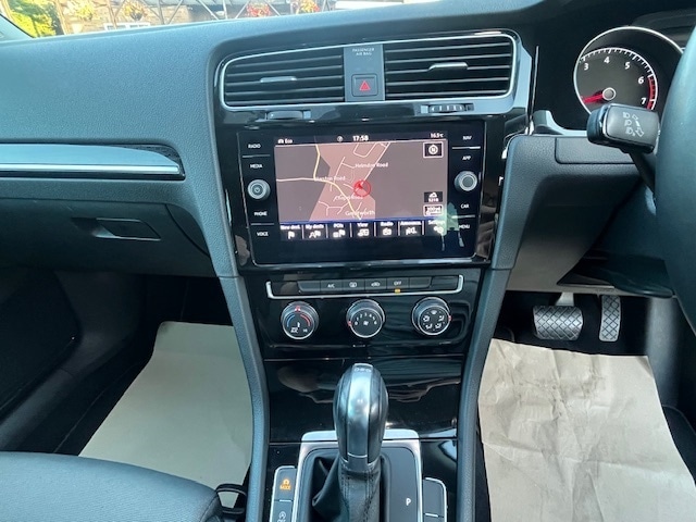 Used Volkswagen Golf 2018 for sale - 76618352: Photo 27