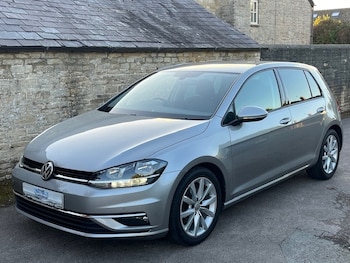 Used Volkswagen Golf 2018 for sale - 76618352: Photo