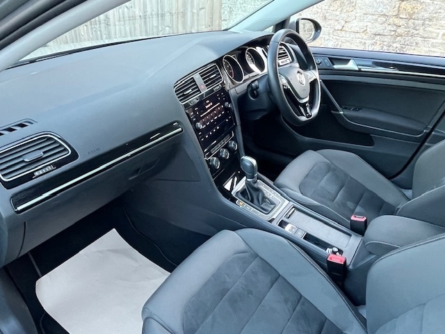 Used Volkswagen Golf 2018 for sale - 76618352: Photo 37