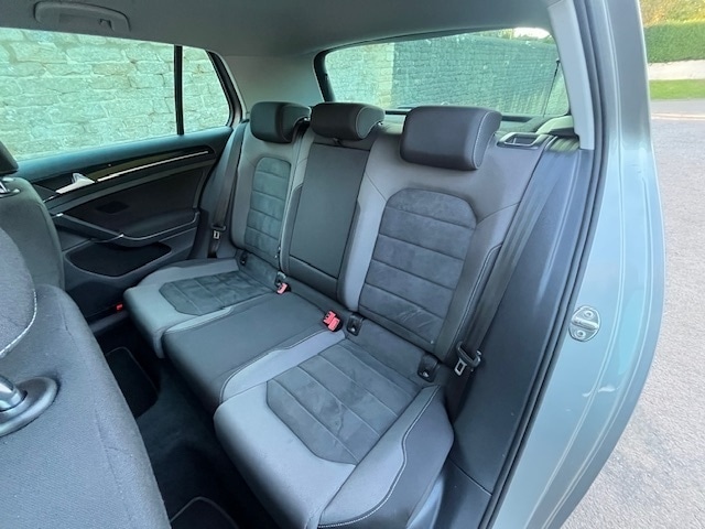 Used Volkswagen Golf 2018 for sale - 76618352: Photo 39