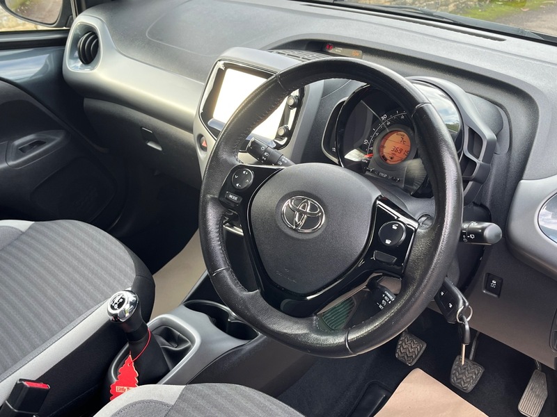 Used Toyota AYGO 2019 for sale - 77303288: Photo 12