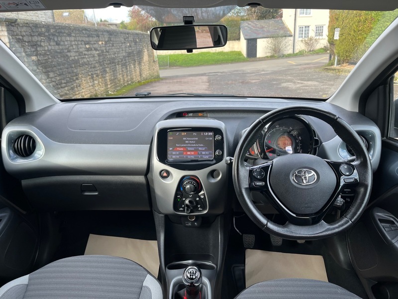 Used Toyota AYGO 2019 for sale - 77303288: Photo 13