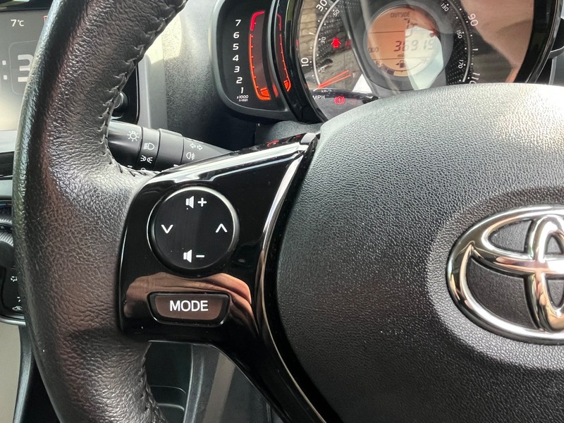 Used Toyota AYGO 2019 for sale - 77303288: Photo 16