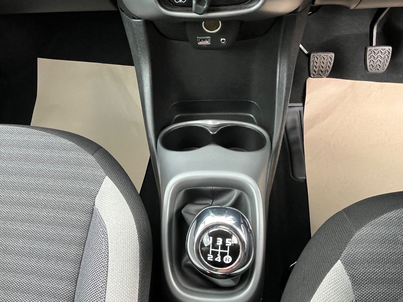 Used Toyota AYGO 2019 for sale - 77303288: Photo 24