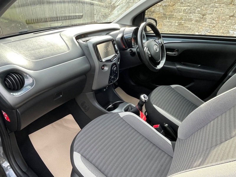 Used Toyota AYGO 2019 for sale - 77303288: Photo 32