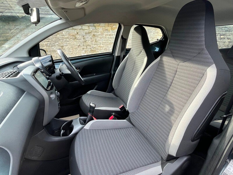 Used Toyota AYGO 2019 for sale - 77303288: Photo 33