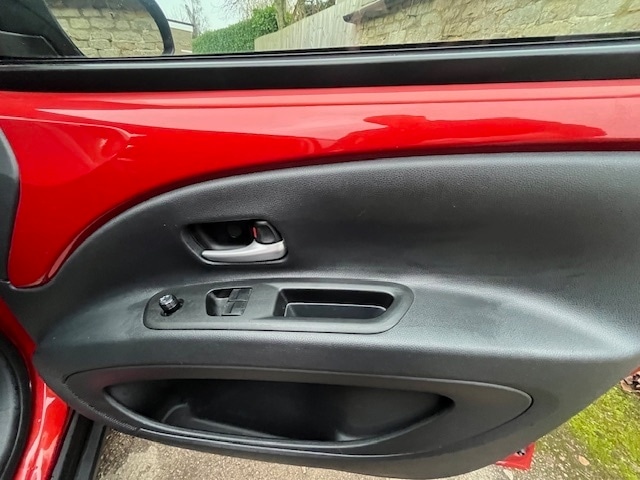 Used Toyota Aygo X 2022 for sale - 77038653: Photo 34