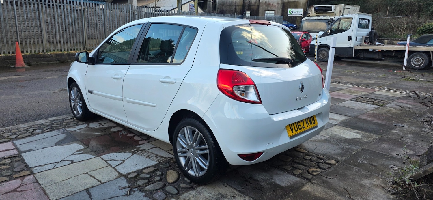 Used Renault Clio 2012 for sale - 77573088: Photo 5