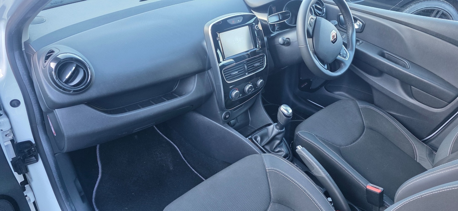 Used Renault Clio 2018 for sale - 77107831: Photo 17