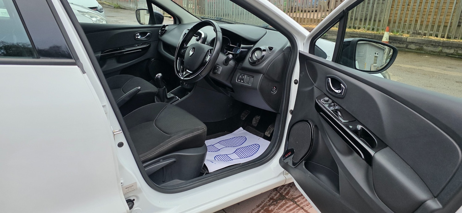 Used Renault Clio 2014 for sale - 77371729: Photo 15