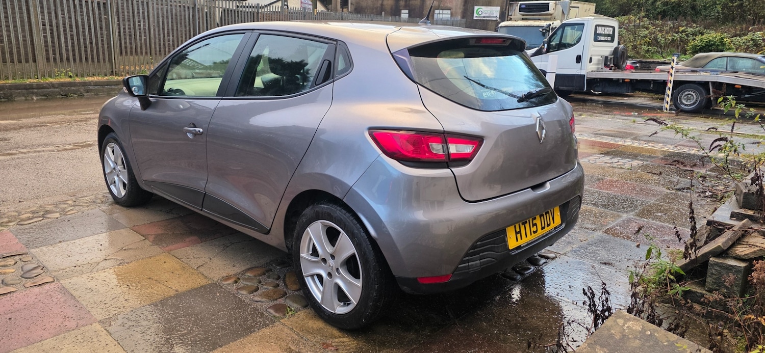 Used Renault Clio 2015 for sale - 77423760: Photo 5