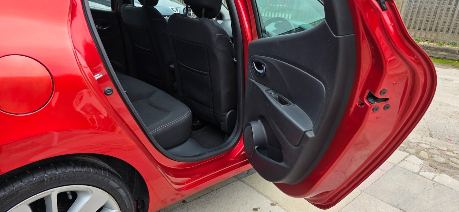 Used Renault Clio 2015 for sale - 78099042: Photo 13