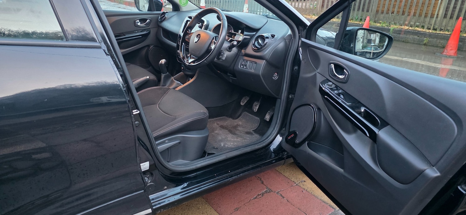 Used Renault Clio 2014 for sale - 77201740: Photo 18