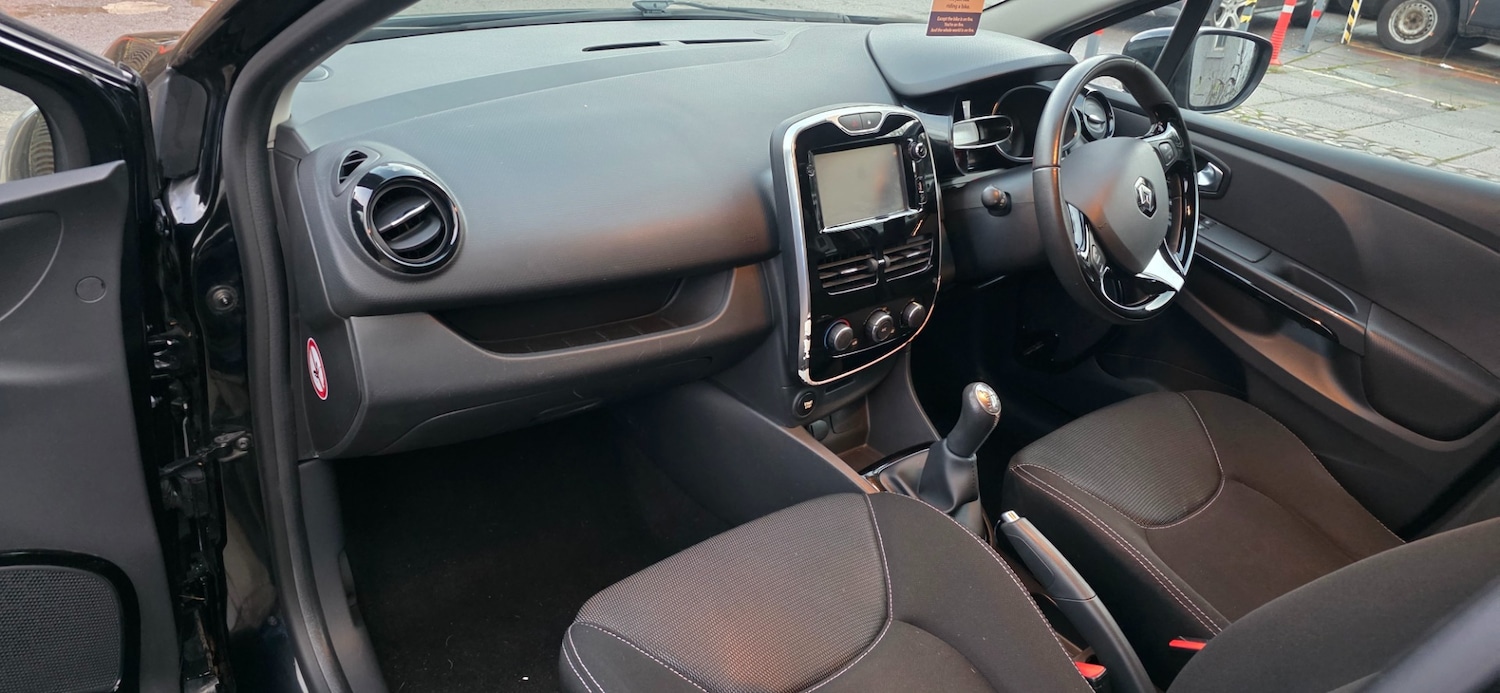 Used Renault Clio 2015 for sale - 77140953: Photo 14