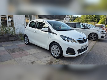 2017 (67) - 1.0 Active 5dr