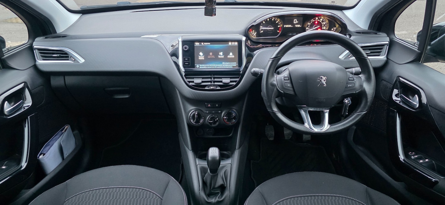 Used Peugeot 208 2017 for sale - 77107818: Photo 20