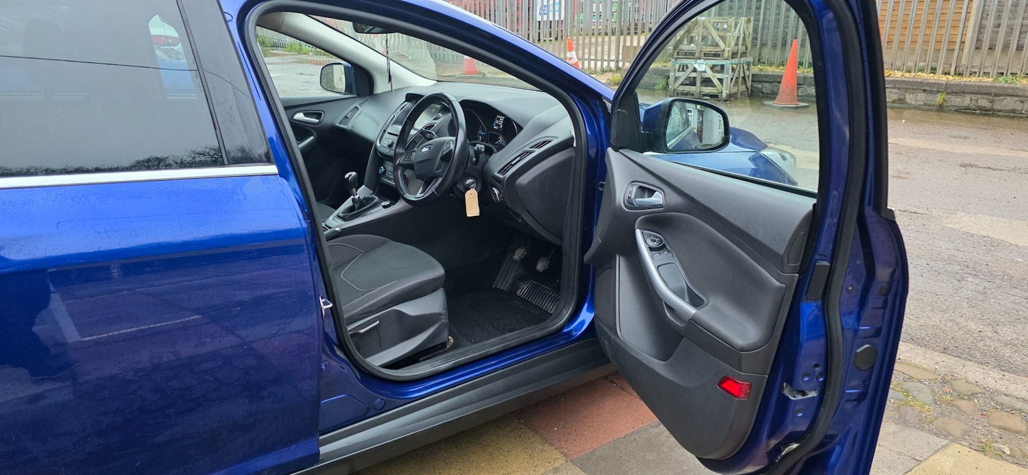 Used Ford Focus 2016 for sale - 77107835: Photo 17