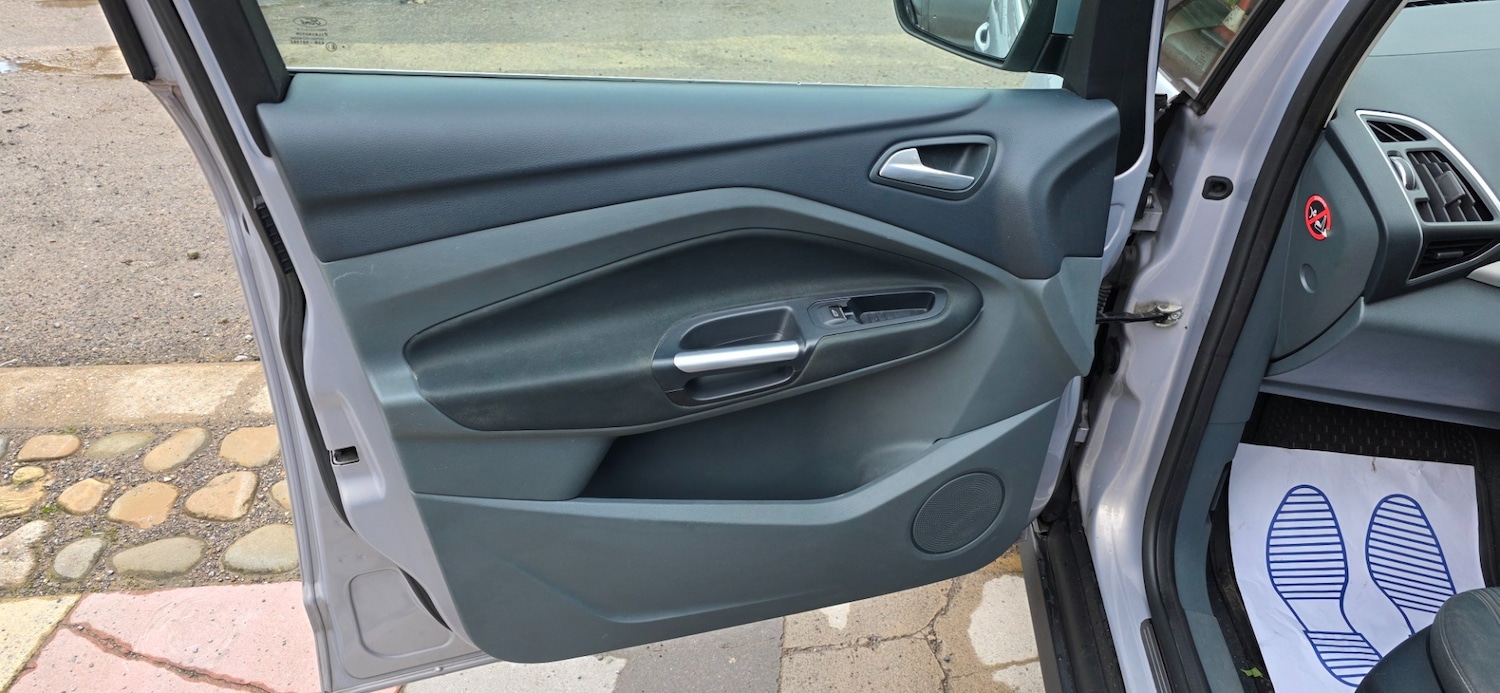 Used Ford C-Max 2011 for sale - 77881506: Photo 9