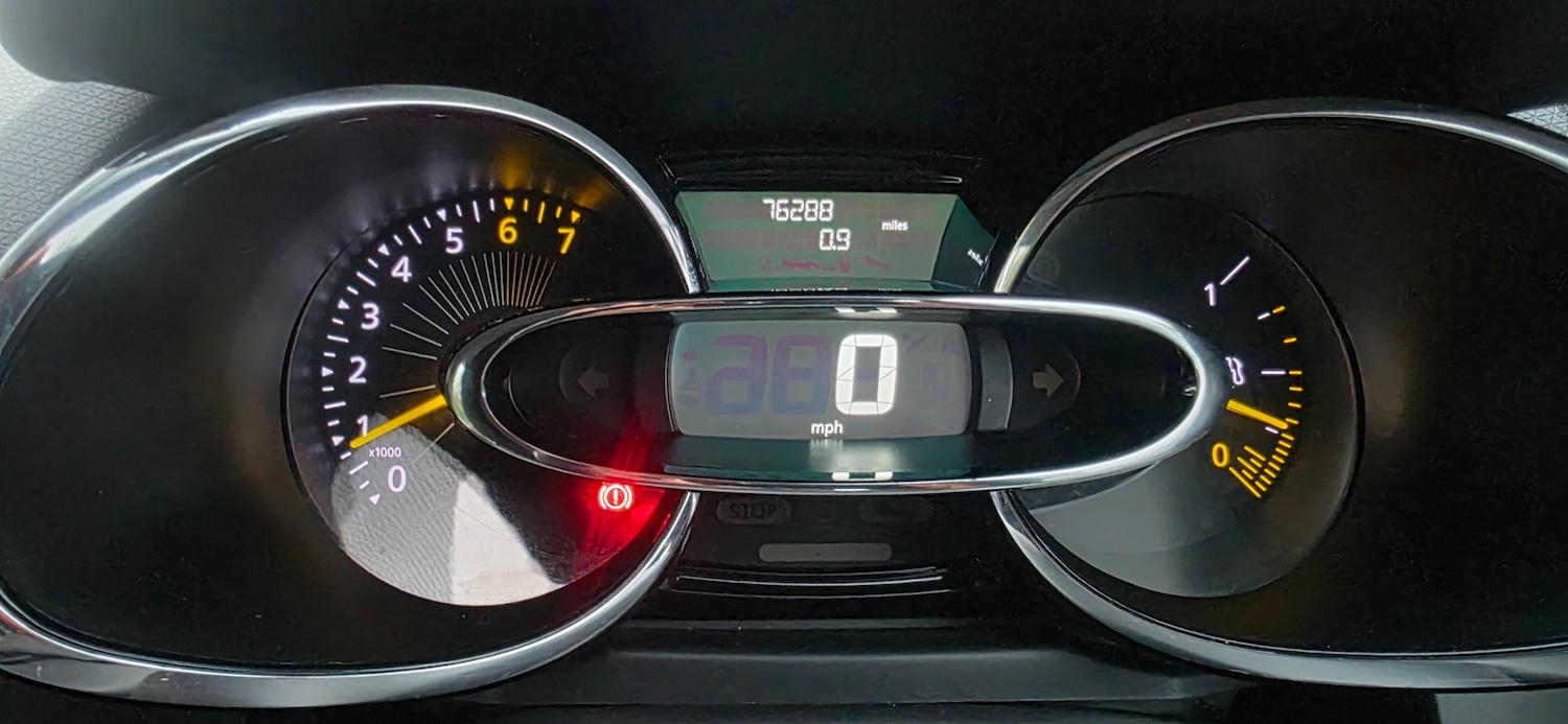 Used Renault Clio 2014 for sale - 76179102: Photo 21