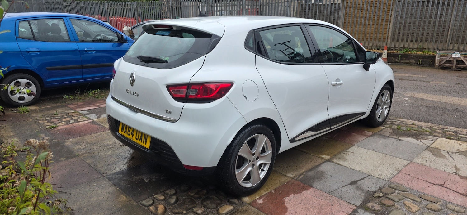 Used Renault Clio 2014 for sale - 76179102: Photo 3