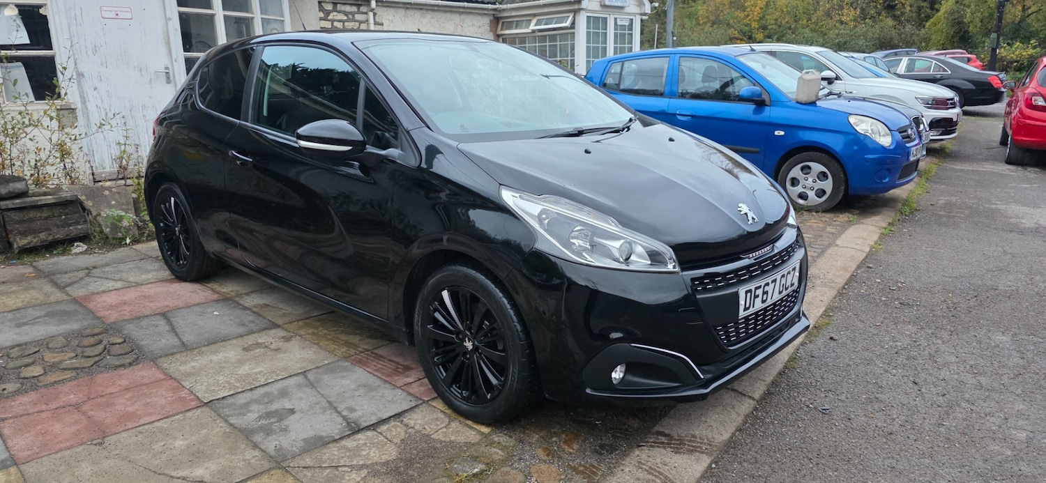 Used Peugeot 208 2017 for sale - 76459780: Photo 1