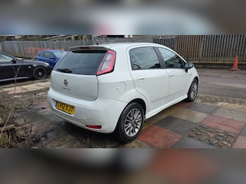 Used Fiat Punto 2012 for sale - 77201627: Photo