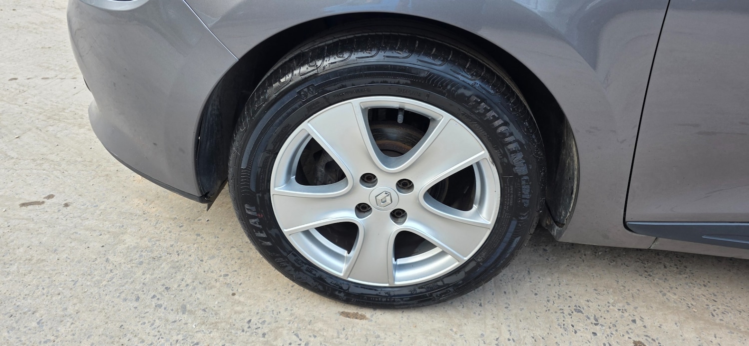 Used Renault Clio 2014 for sale - 78169450: Photo 9