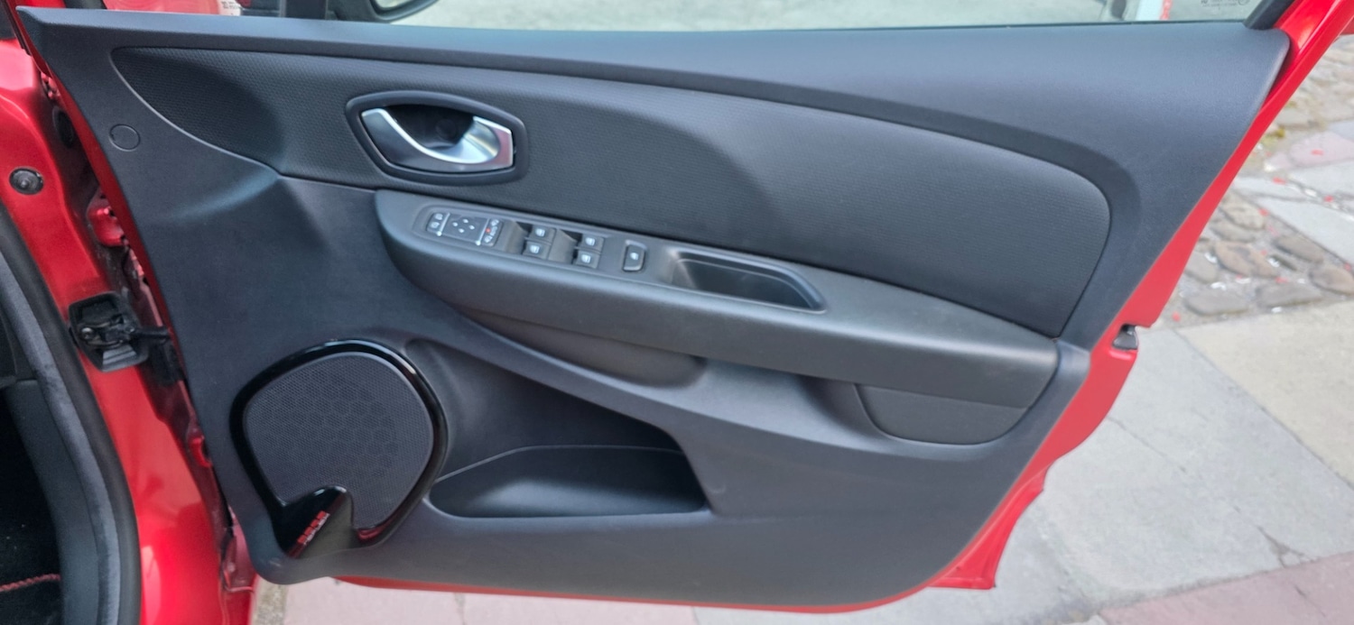 Used Renault Clio 2017 for sale - 78031922: Photo 14