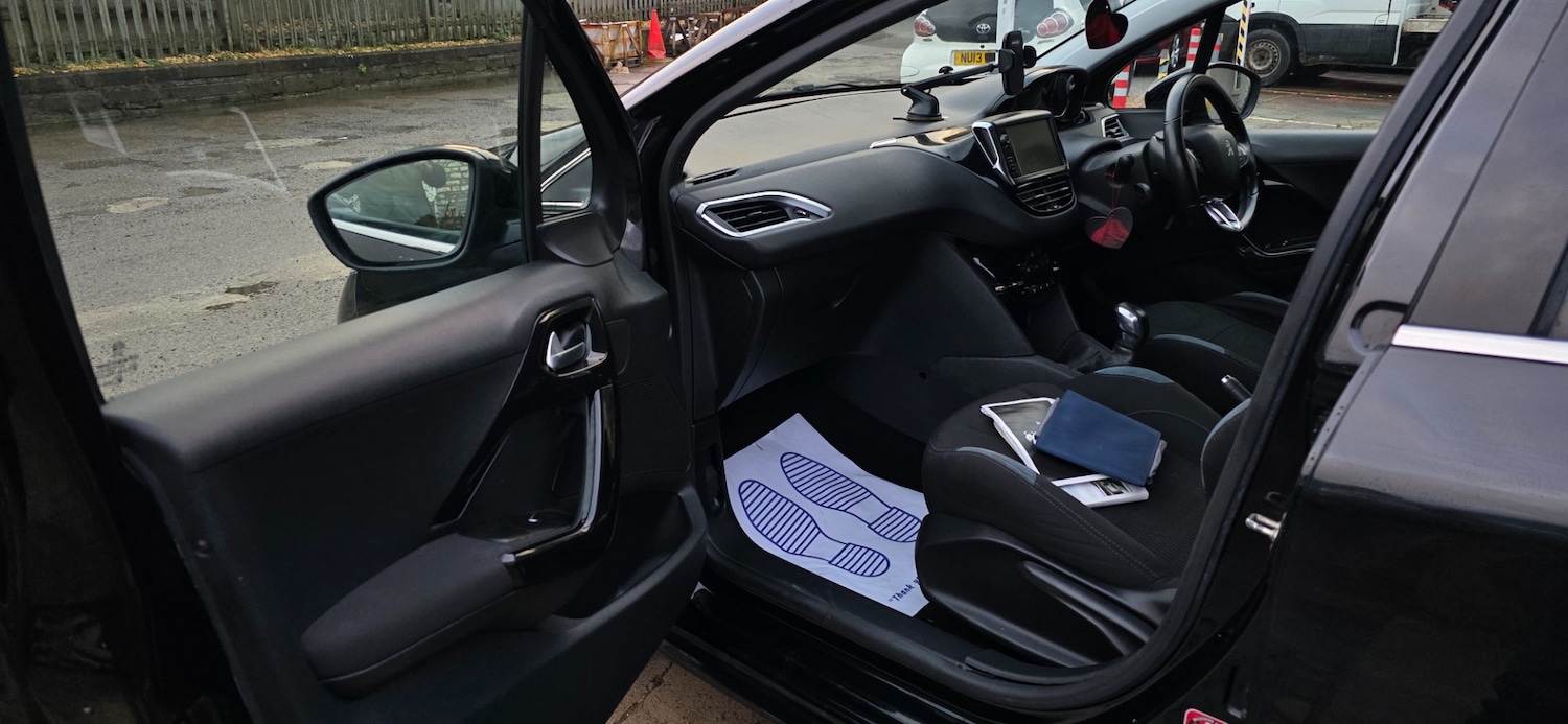 Used Peugeot 208 2014 for sale - 77357581: Photo 13