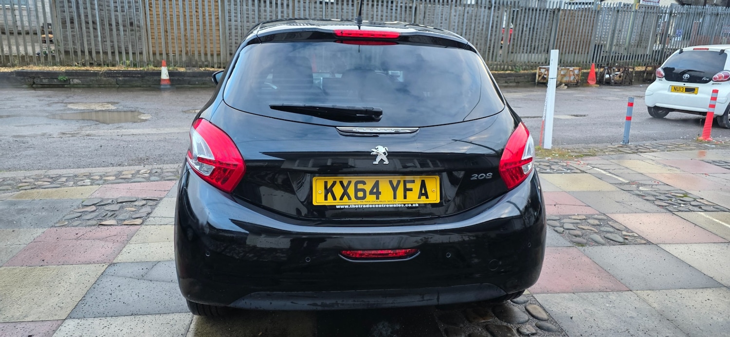 Used Peugeot 208 2014 for sale - 77357581: Photo 4