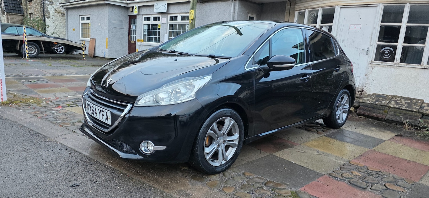 Used Peugeot 208 2014 for sale - 77357581: Photo 7