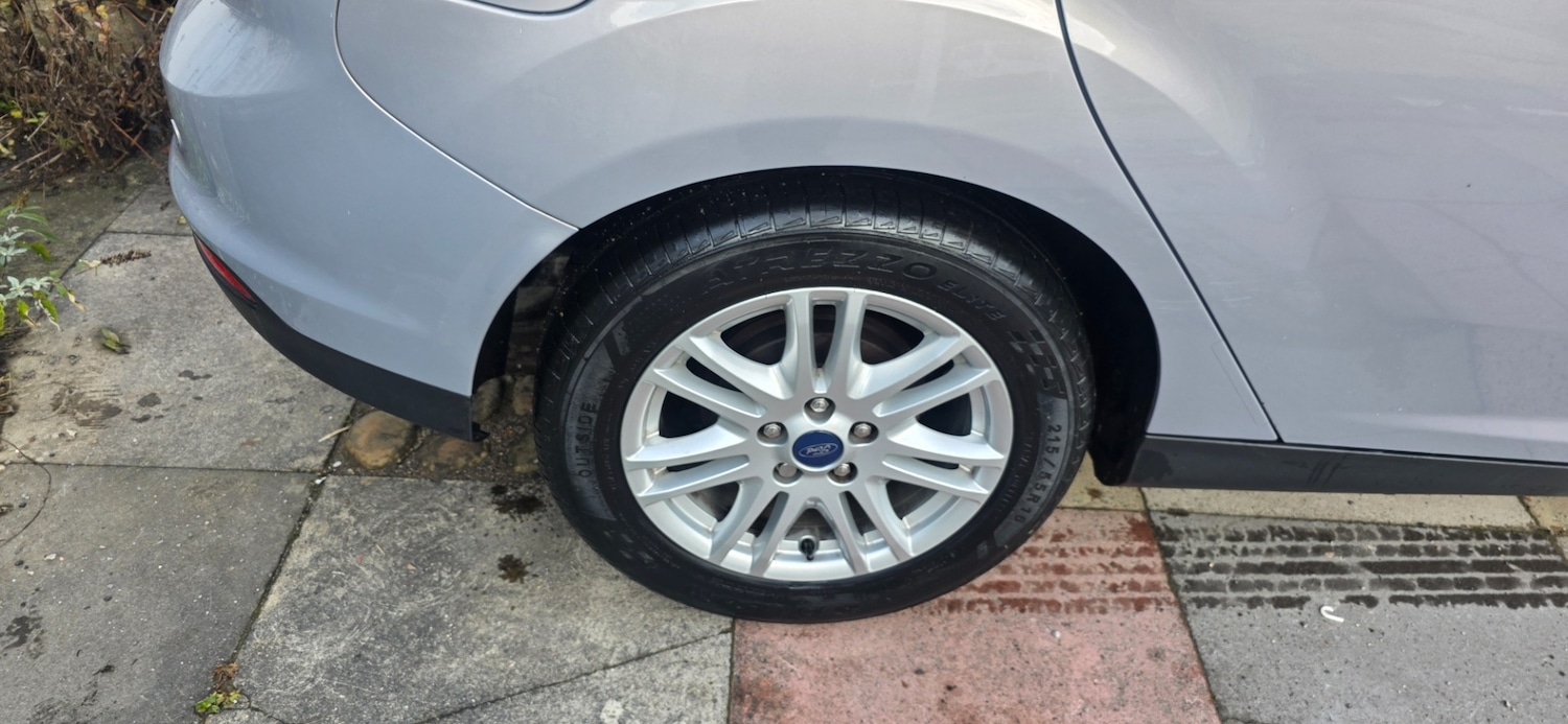 Used Ford Focus 2013 for sale - 76952222: Photo 11