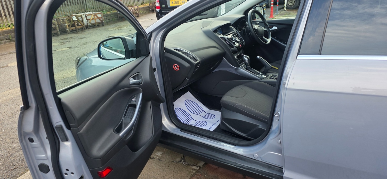 Used Ford Focus 2013 for sale - 76952222: Photo 14