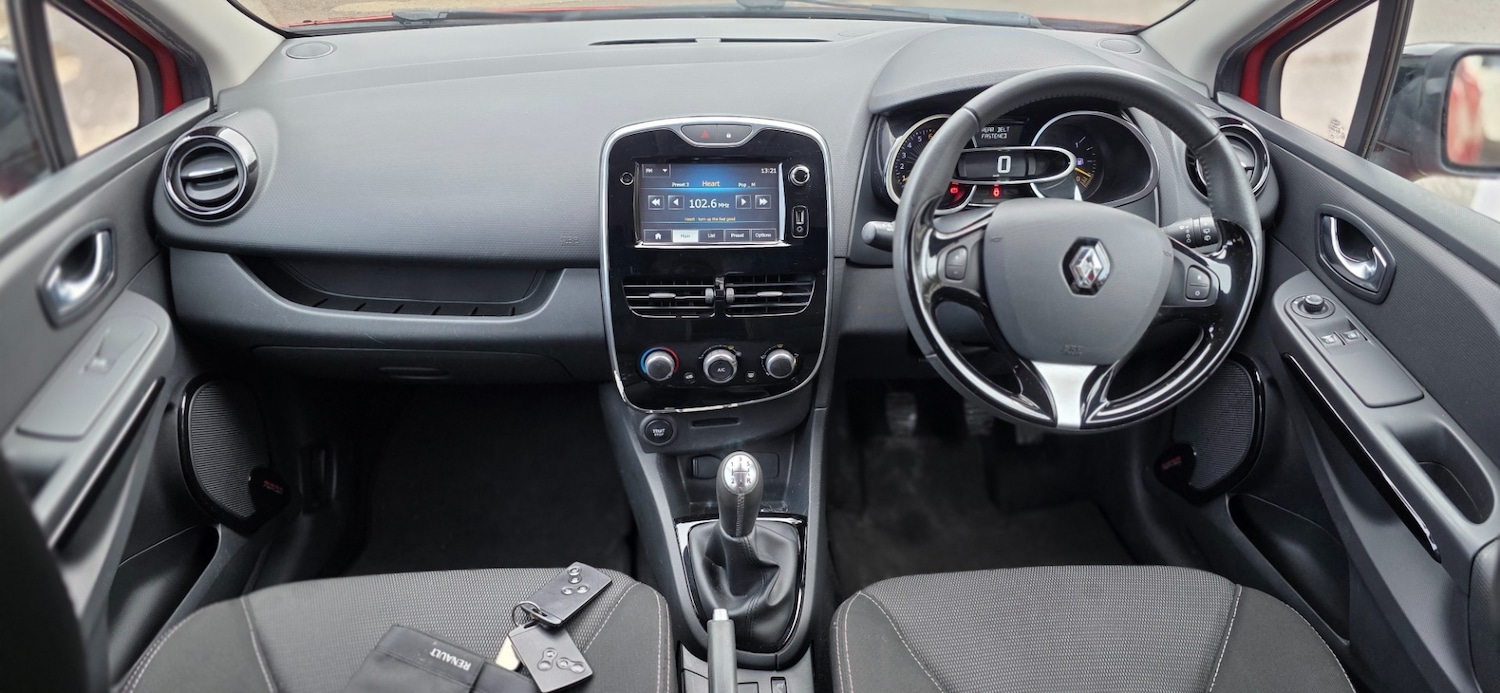 Used Renault Clio 2015 for sale - 77393413: Photo 13