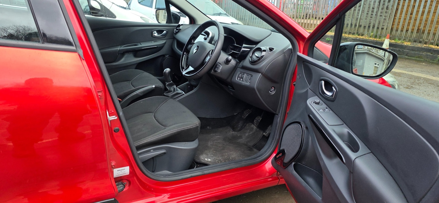 Used Renault Clio 2015 for sale - 77393413: Photo 16